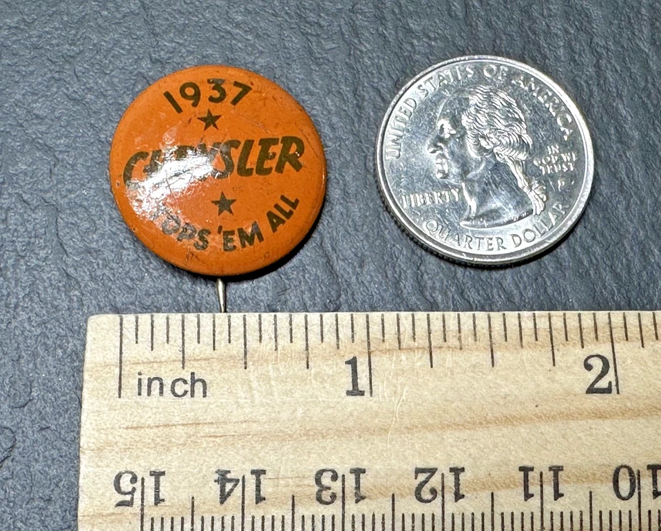 Chrysler Tops 'em 1937 todo naranja pin botón anuncio i939 Foto 2 de 4