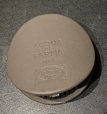 diffusore per auto acqua di parma meets colore grigio in pelle Poltrona Frau