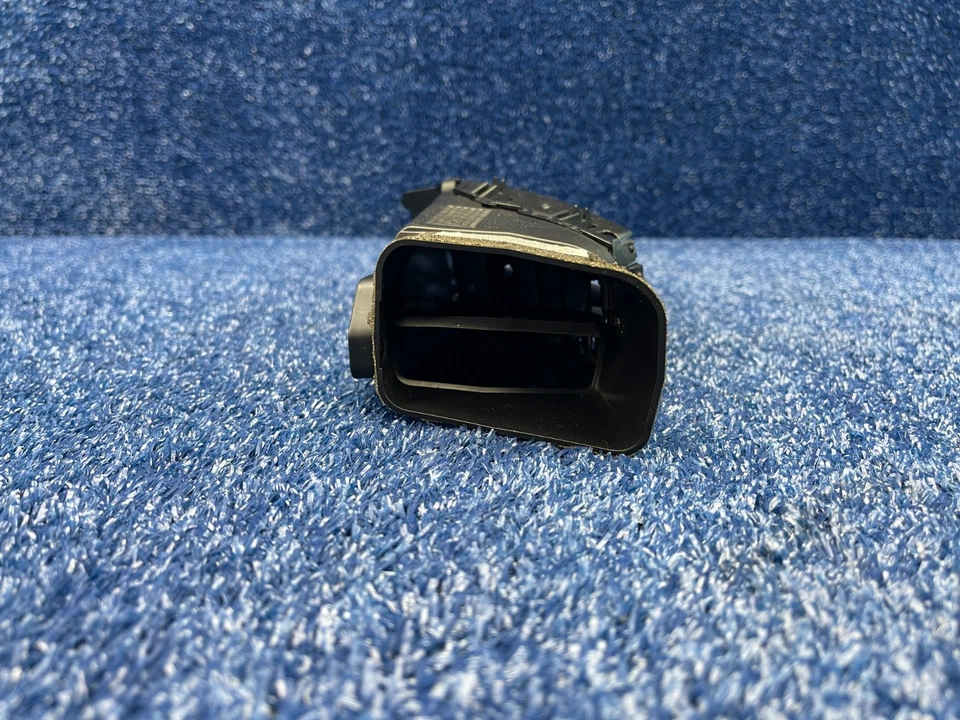 Buick Cascada 2016-2019 tablero central rejilla de ventilación de aire con ajustador OEM Foto 3 de 4