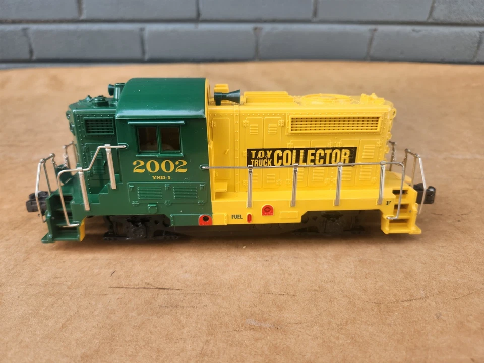 RMT Motorized BEEP Diesel Switcher Locomotive Serviced 3 Rail - Image 2 of 4