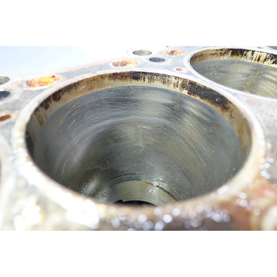 1996-1999 BMW E36 E39 M52 2.8L Bare Engine Block 328i 528i 6-Cyl Iron OEM - Image 3 of 4