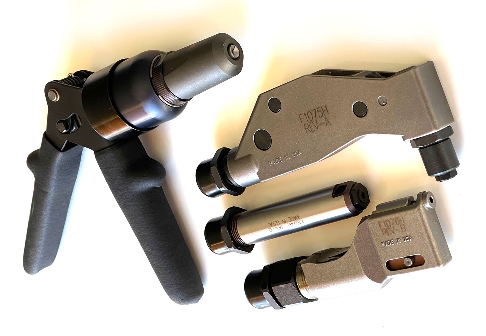 FSI D100MIL2 D180 Hydraulic Blind Rivet Gun Riveter Fastener Tool