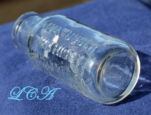 Antigua botella HISEY DENTAL Co ALVATUNDER (base de cocaína) ANTISÉPTICO St LOUIS - Imagen 3 de 4