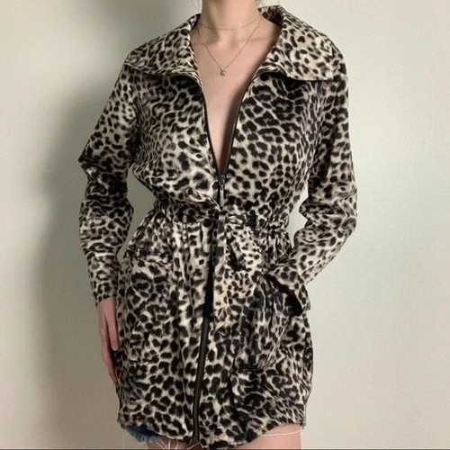 💋DANA BUCHMAN - LEOPARD ANIMAL PRINT FULL ZIP SATINY MIDI COAT - SZ M - Picture 2 of 8