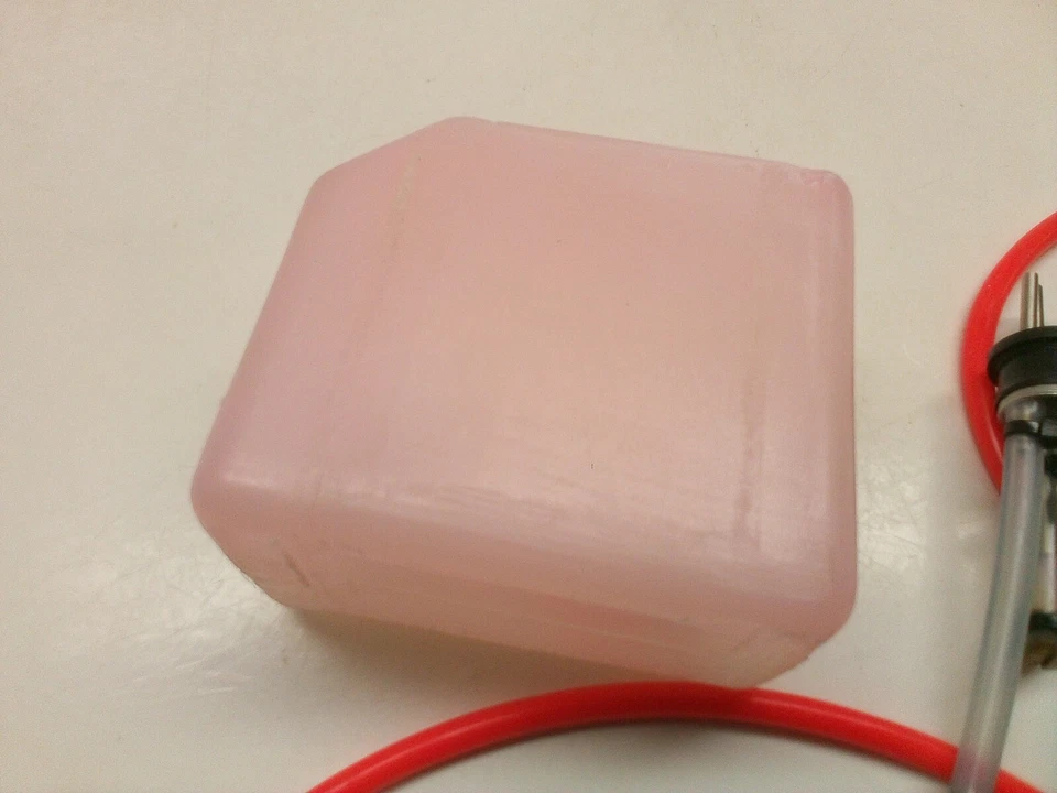 Quick Worldwide Quick 30 Pro RC Helicopter Feul Tank - Image 3 of 4