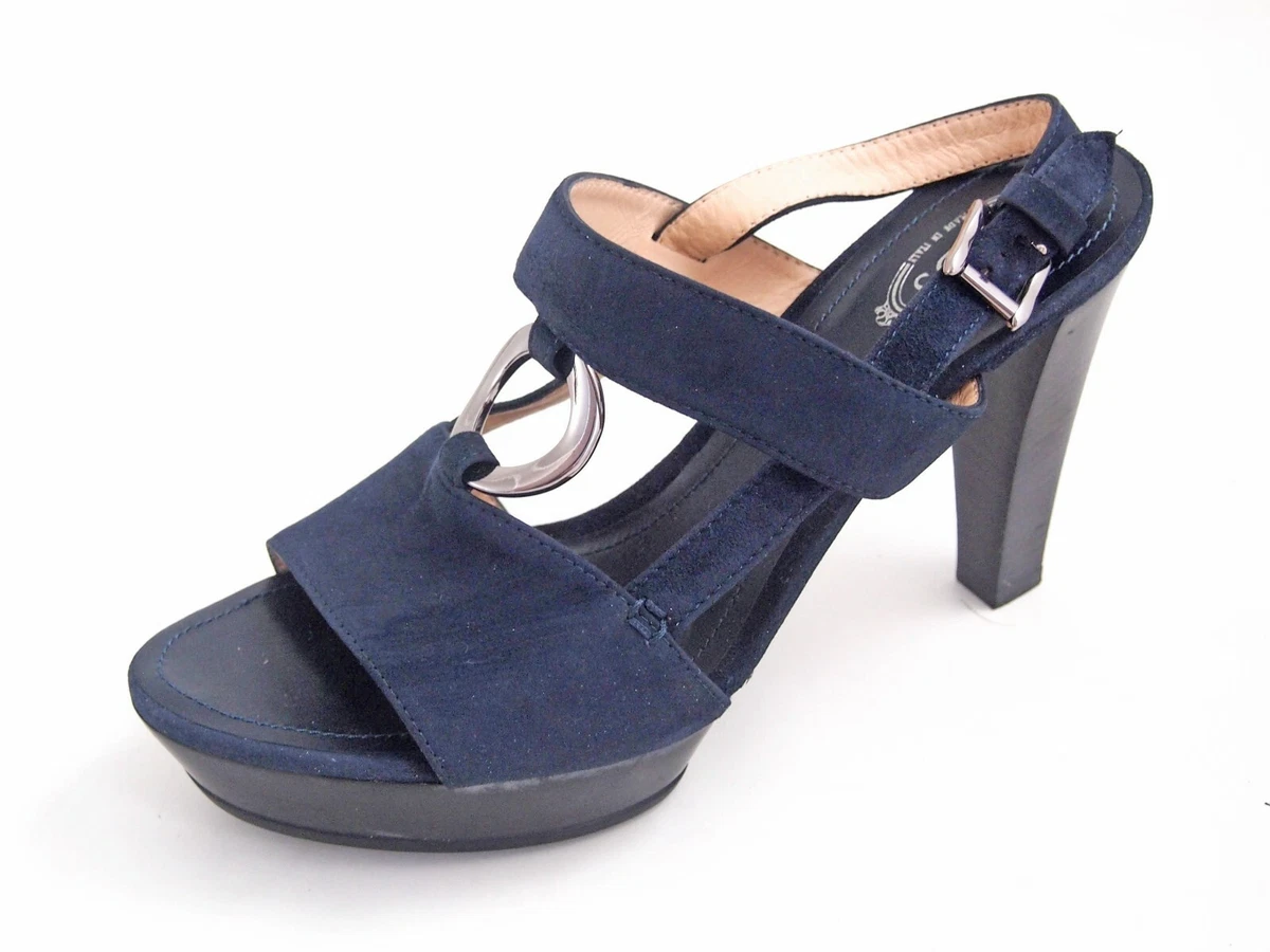 38.5 american shoe size 2025