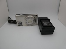Nikon COOLPIX S6000   14.2MP Digital Camera   Champagne Silver   Used- READ 