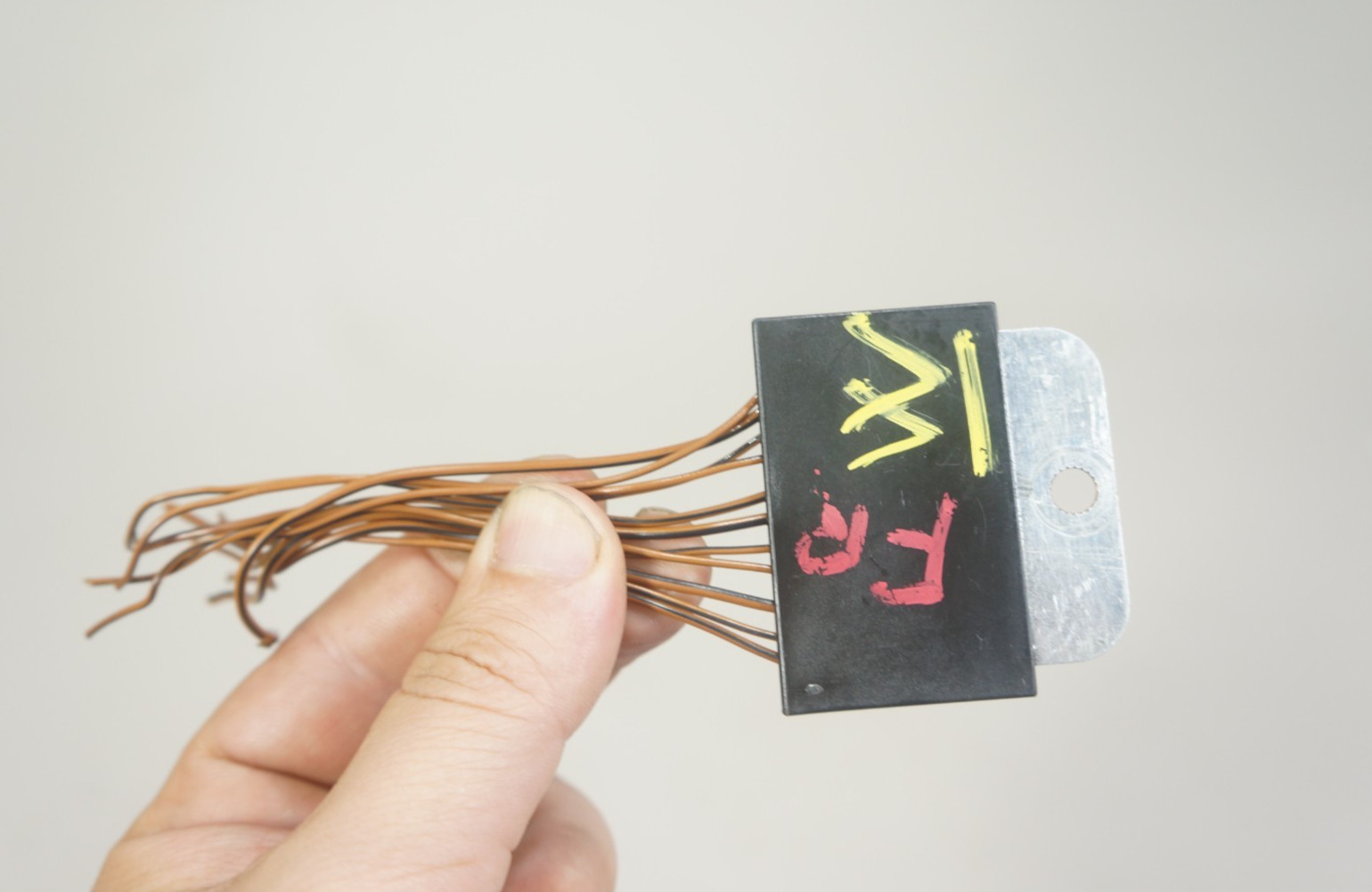 OEM BMW negative wire cable terminal clamp ground 8366617