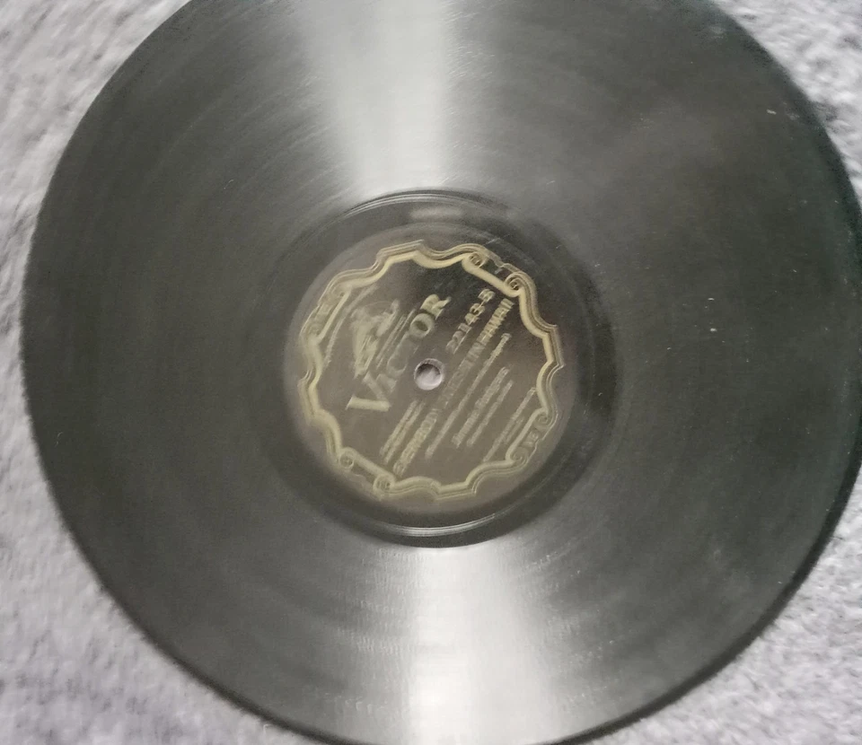 1930's Victor #22143 78 rpm Record Rodgers, Jimmie - "Frankie & Johnny" - Image 2 of 2