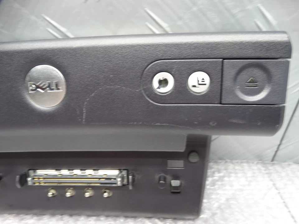 Estación de acoplamiento avanzada Dell LBL 2U444 PR01X Foto 4 de 4