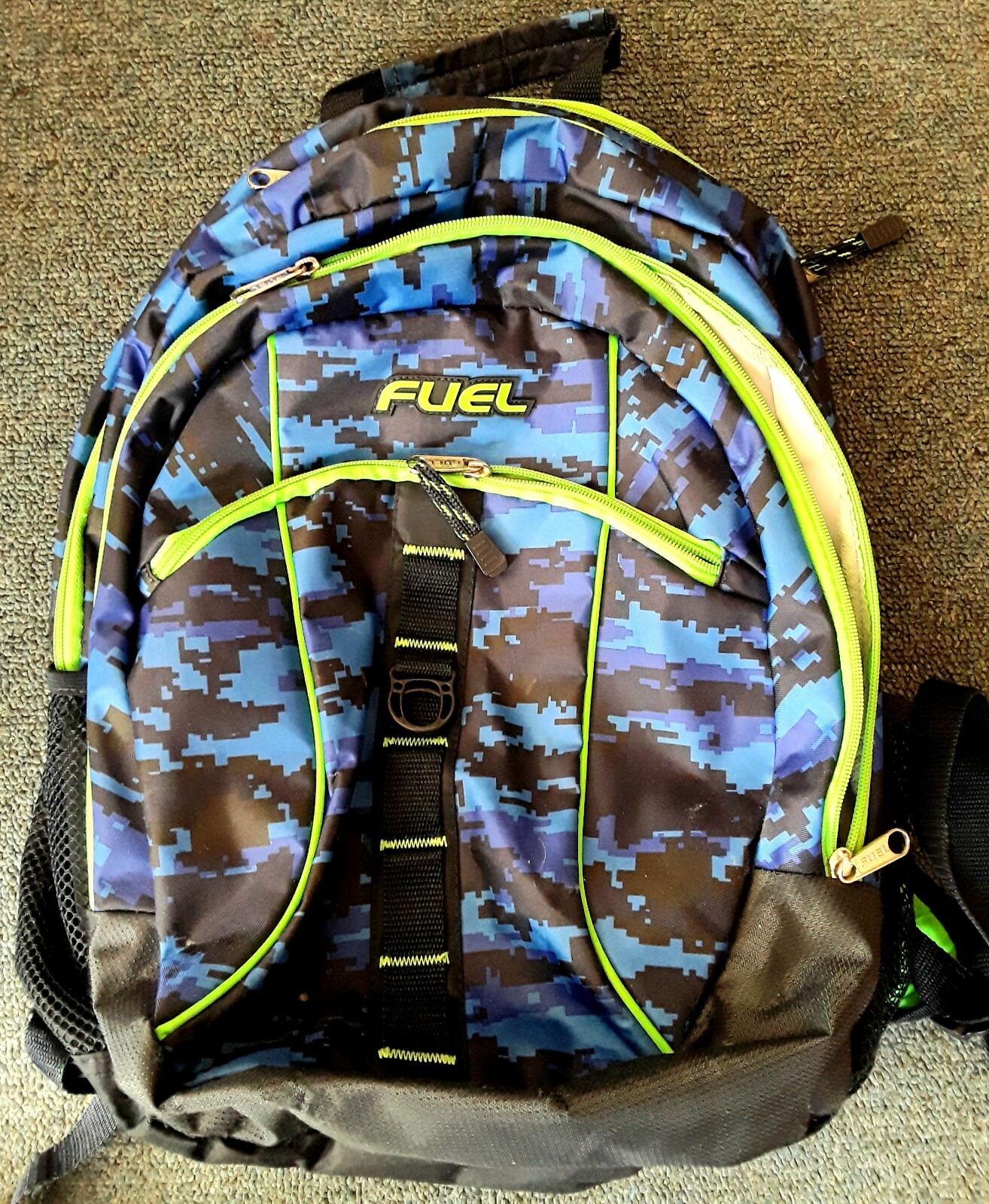 W/ Laptop Sleeve & Water Bottle Pockets 17" X 14"