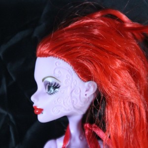 operetta doll