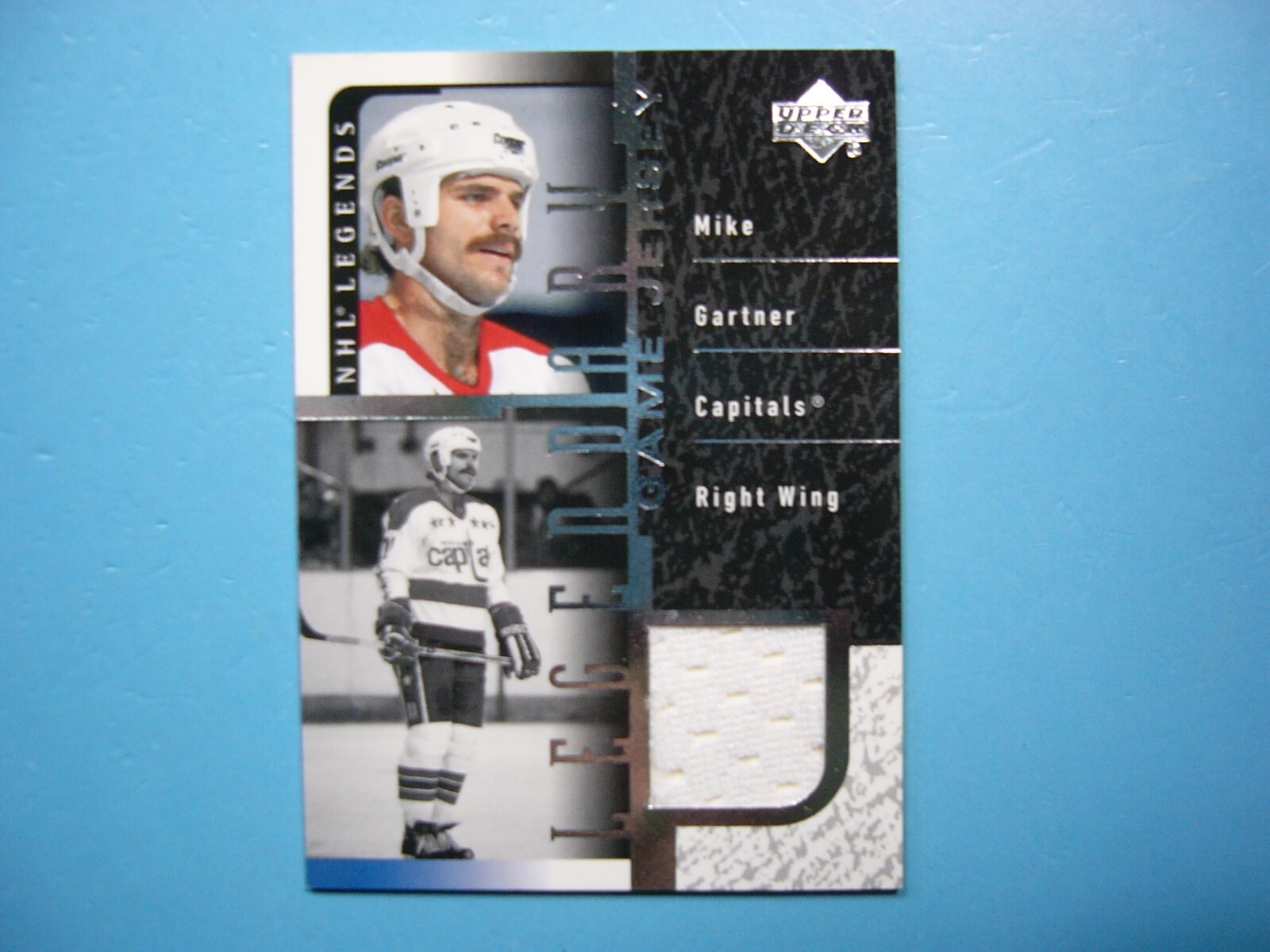 2000/01 UPPER DECK UD LEGENDARY GAME JERSEY HOCKEY CARD #J-MG MIKE GARTNER WHITE