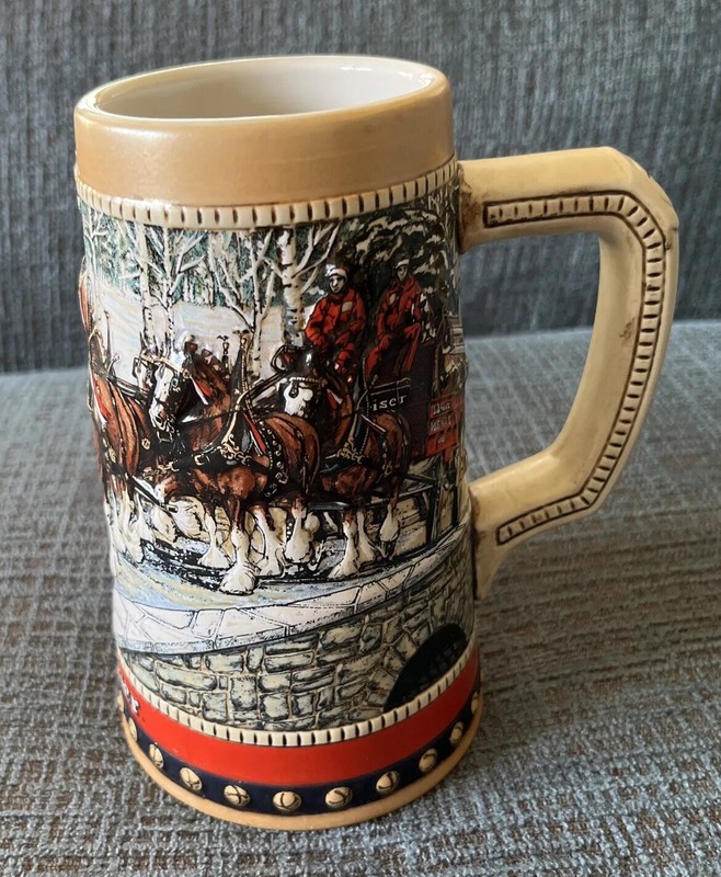 1988 Vintage ANHEUSER BUSCH BUDWEISER Clydesdale Collector's Series Beer Stein