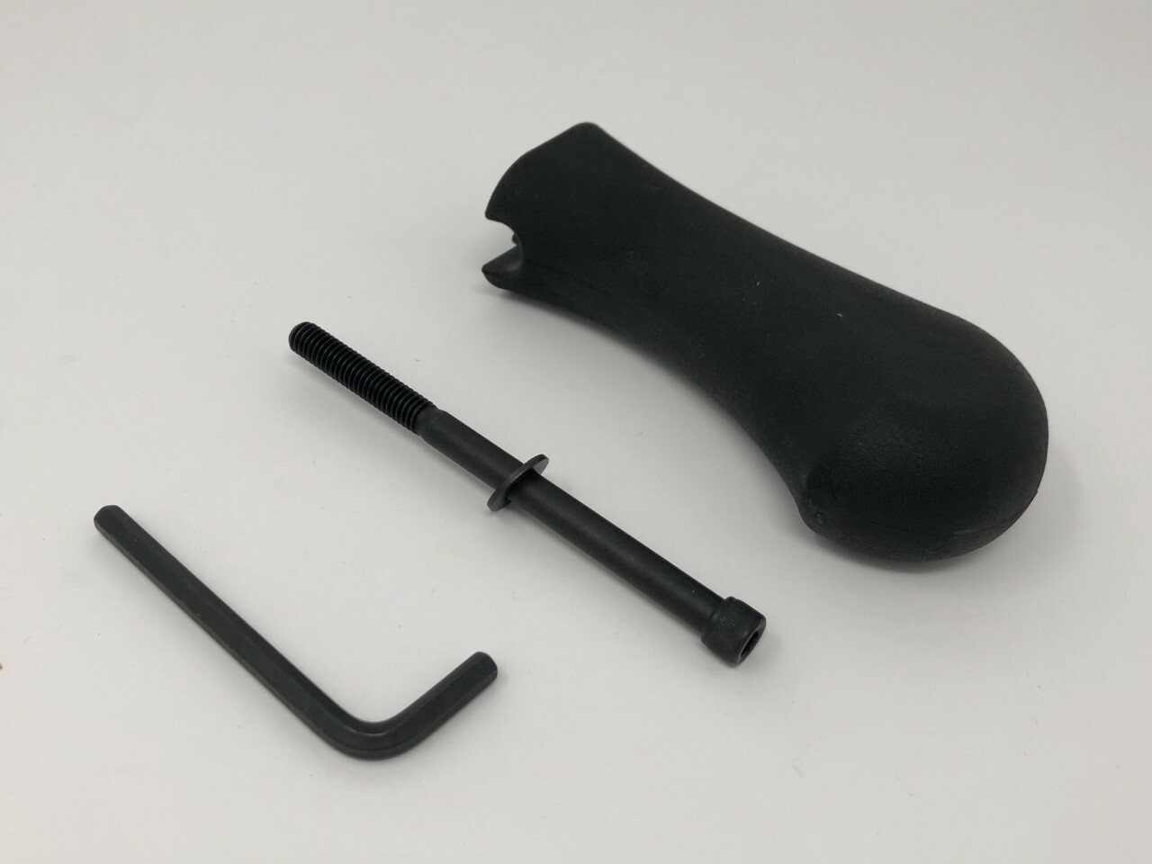 USA Made Raptor Birds Head Grip Shotgun Pistol For Mossberg 500