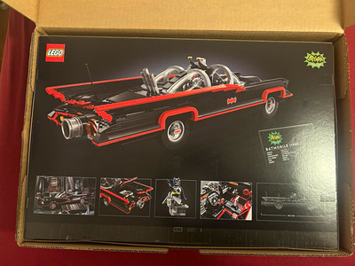 LEGO Batman Classic TV Series Batmobile Set 76328- NEW & SEALED  