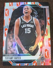 12058 2024 WNBA PRIZM LOGO TIFFANY HAYES #81