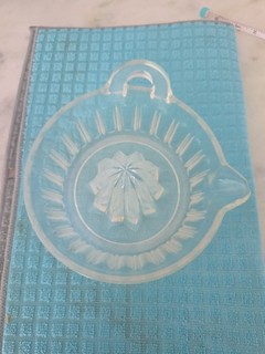 H.C.FRY OPALESCENT GLASS JUICER VTG 7 "