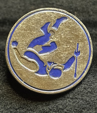 RARE FALLEN JOCKEY METAL ENAMEL PIN BADGE UNKNOWN SOURCE MISSING ENAMEL