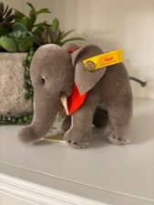 VINTAGE STEIFF ELEPHANT, ALL ORIGINAL, TINY 3-3/4", MINT, ALL TAGS/BUTTON