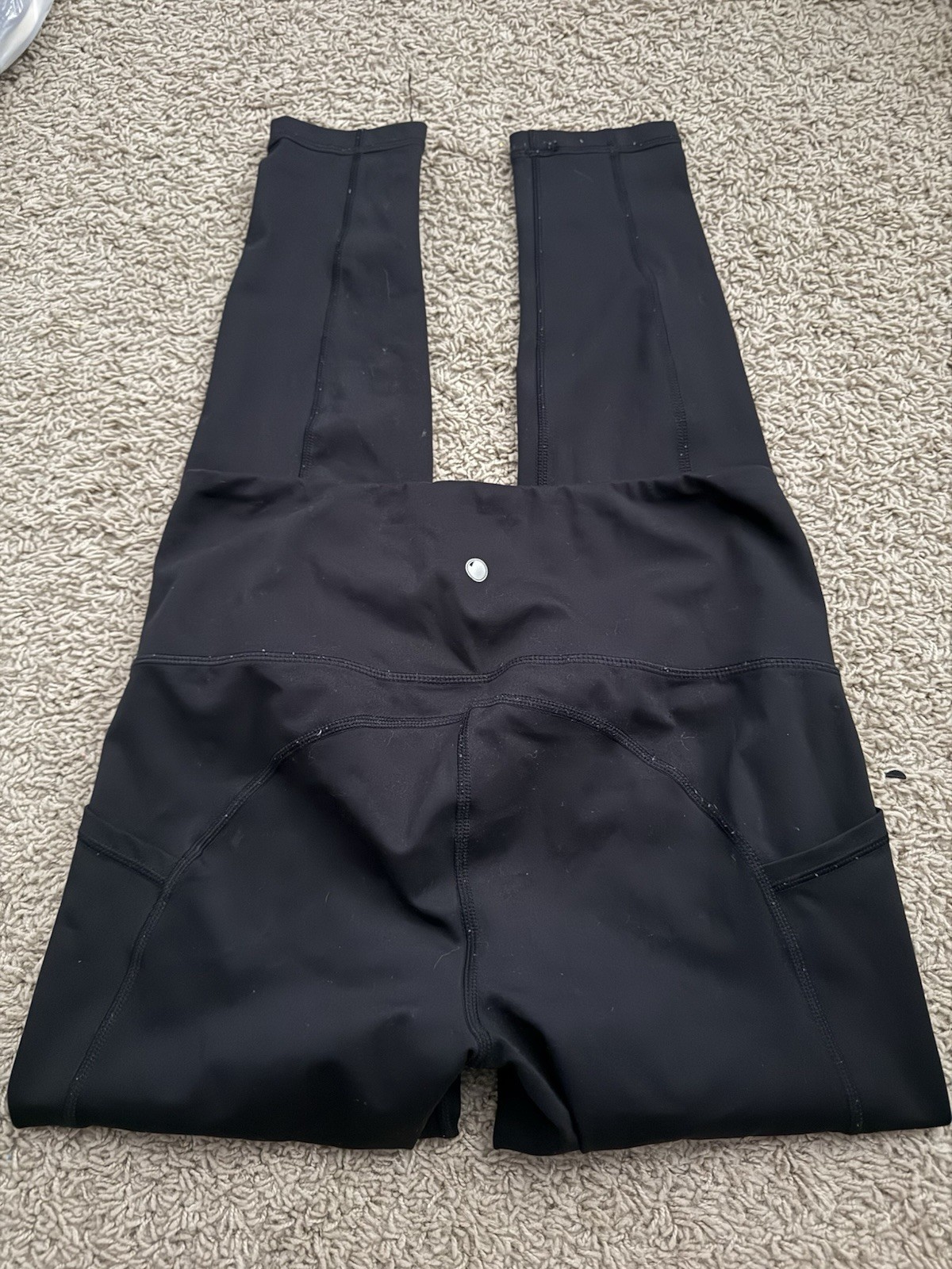 yogalicious lux Women’s leggings Black With Side Pockets Size Medium