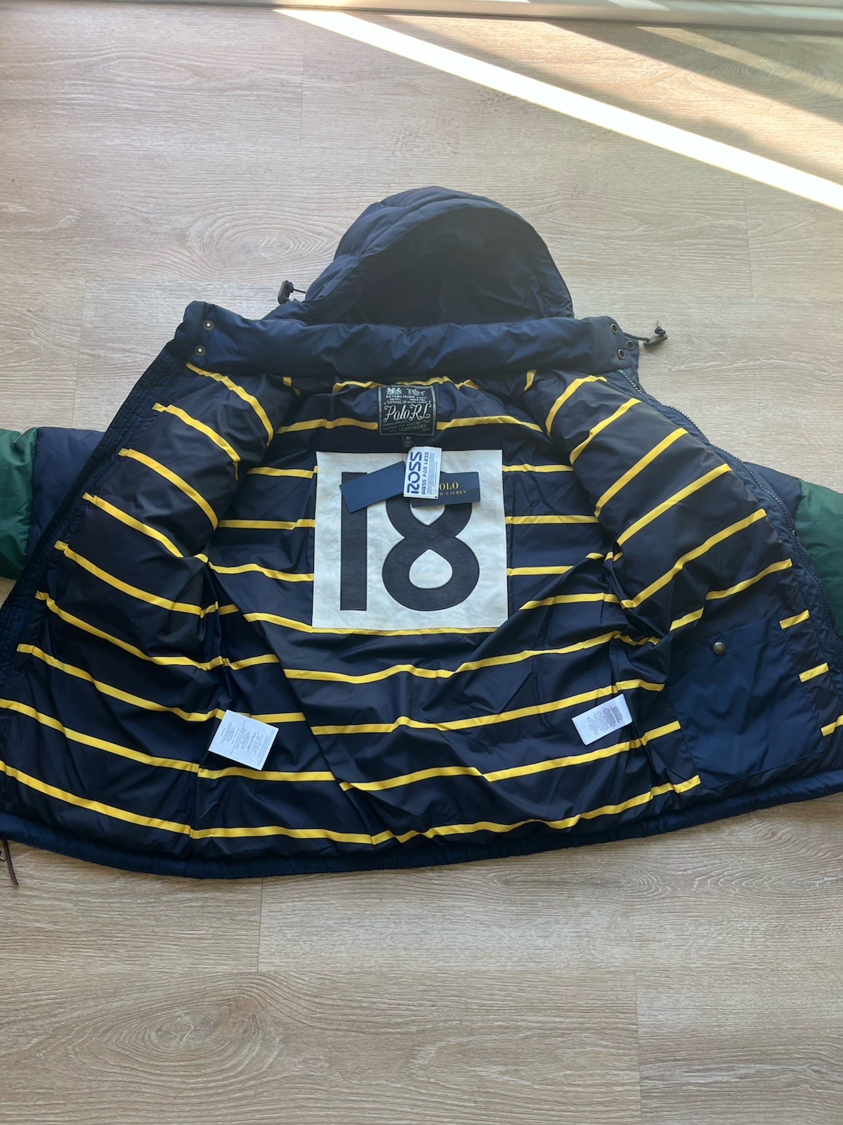 Bild 6 von 8