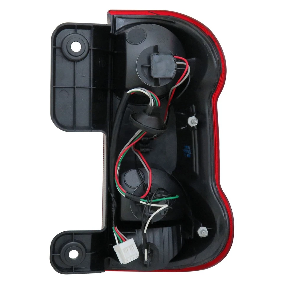 For Nissan NV200 13-21 TYC Driver Side Replacement Tail Light Standard Line Foto 4 de 4