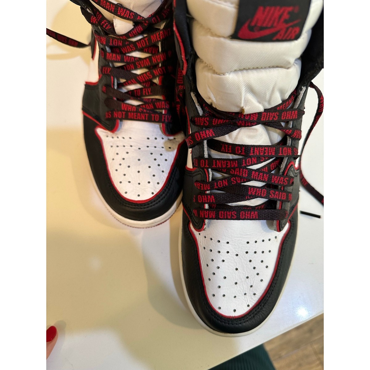 Nike Air Jordan 1 Retro High OG 555088 062 Bloodline Lace Up