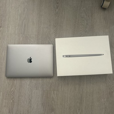 Apple MacBook Air 13'' 256GB SSD M1 8GB Space Grau 2020