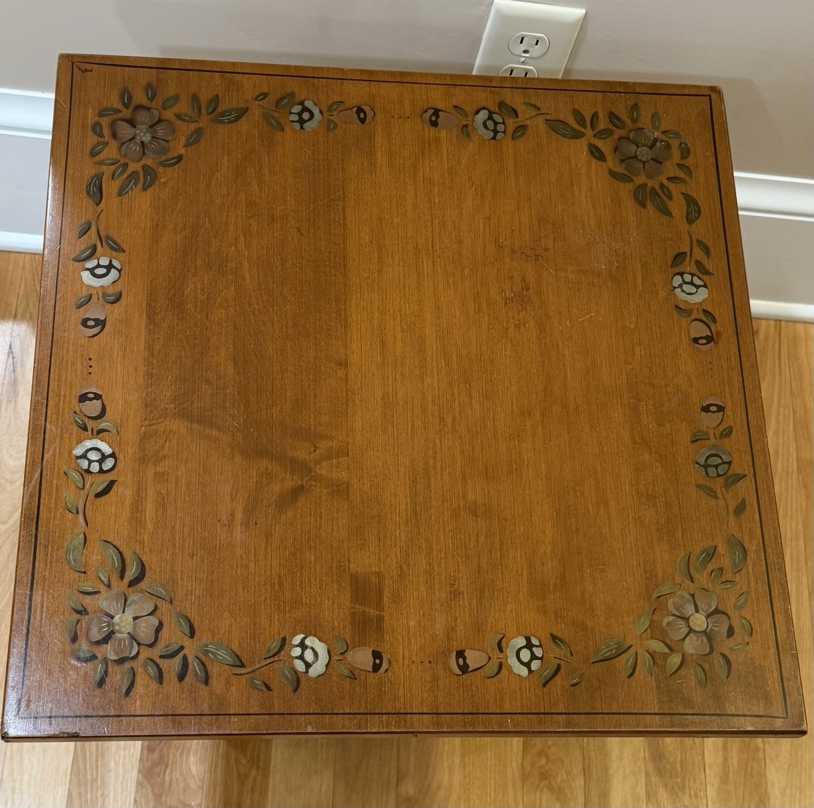 Ethan Allen Vintage Hitchcock Style Pedestal Side/End Table, Circa ...
