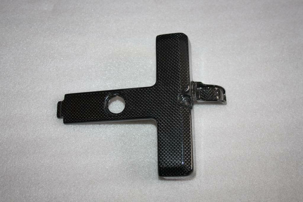 Attache cache batterie carbone Ducati 848 1098 1198 brillant