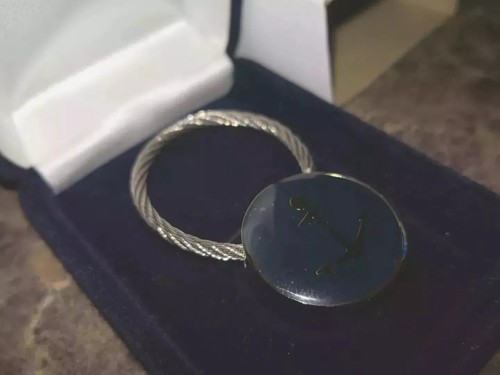 Rare ULYSSE NARDIN Watch Anchor Key Ring Enamel Keychain - UN Swiss Logo | NEW! - Picture 7 of 9