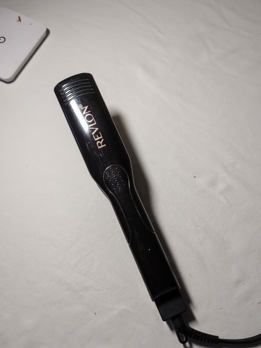Revlon Black Flat Iron Swivel Handle Preowned