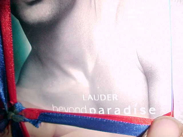 RARO Descontinuado - BEYOND PARADISE - LAUDER PARA HOMBRES - SELLO DE VIOLONCHELO DE 3,4 OZ Foto 2 de 3