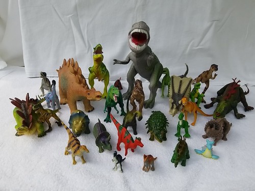 Toy Dinosaur Lot Of 28 All Types And All Sizes Some Vintage 96 & 97 Work & Non - Picture 8 of 13