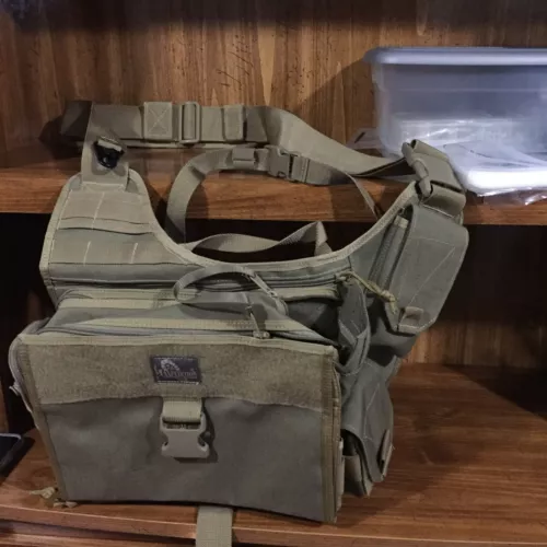 NWOT Maxpedition Jumbo Versipack Right Side Carry Bag Zip Pockets Olive Green