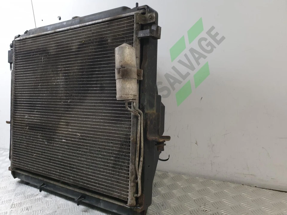 2009 NISSAN NAVARA 2.5L Diesel RADIATOR PACK 21410EB30A - Image 3 of 4