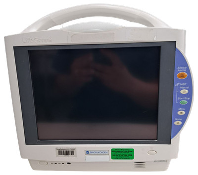 NIHON KOHDEN   BSM-6000 BEDSIDE PATIENT MONITOR