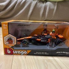 Burago McLaren MCL39 1/24 Diecast Car
