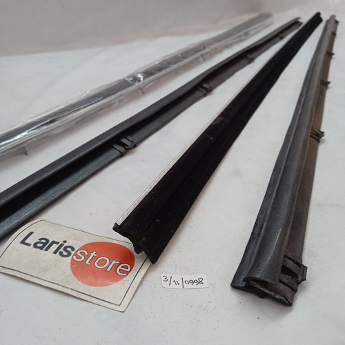 Daihatsu Feroza Rocky Sportrak Front Door Glass Weatherstrip Inner Outer Set NEW - Picture 4 of 6