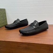 Gucci Men's Interlocking G Black Leather Driving Loafers