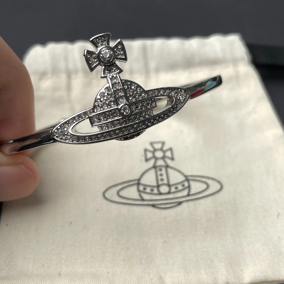 Pulseira Vivienne Westwood Kika Classic Saturn - Imagem 2 de 4