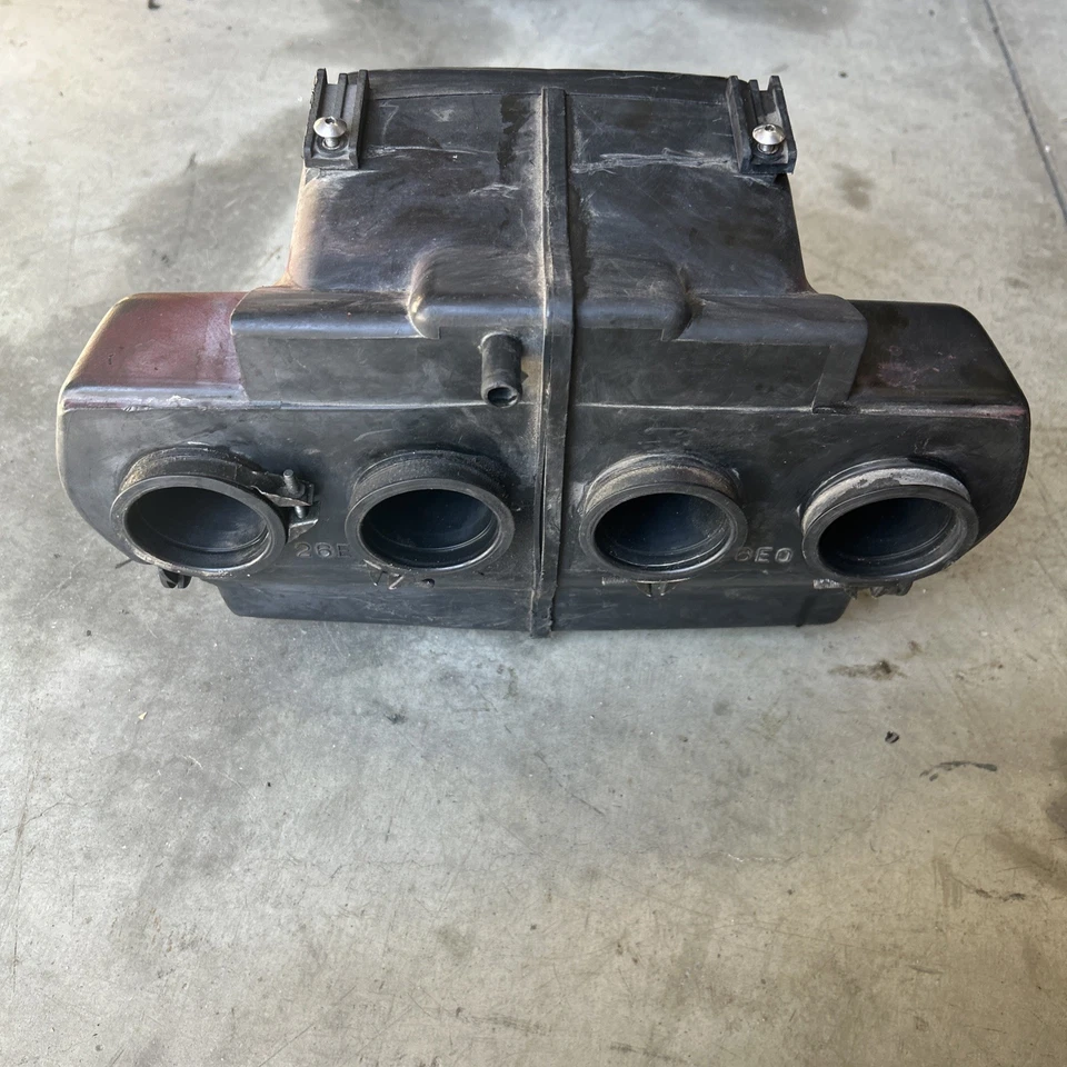 1996 Suzuki Bandit 600 GSF600 OEM воздушный ящик фильтр корпус впускной коллектор - Изображение 2 из 4