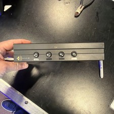 Sonance SS4 Speaker Selector - Connect up to four pairs of speakers - WORKS