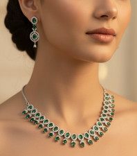 NECKLACE IN White Gold 30 Lab-Grown Emeralds/Diamond cut LUXURY WOMEN JEWELRY/UK