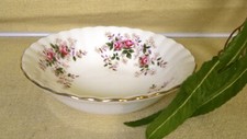 ROYAL ALBERT - Lavender Rose - 1 Dessertschälchen 13,5 cm