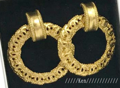 CHANEL Ohrringe Coco Logo CC selten 96A Interlink Creolen Ring Swing Gold Kreis kostenloser Versand