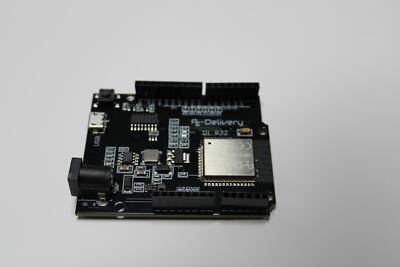 ESP32 NodeMCU D1 R32 WLAN CH340G und WiFi + Bluetooth IoT