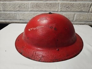 Genuine WW1 Manufacture American Brodie Helmet. Red. No Lining