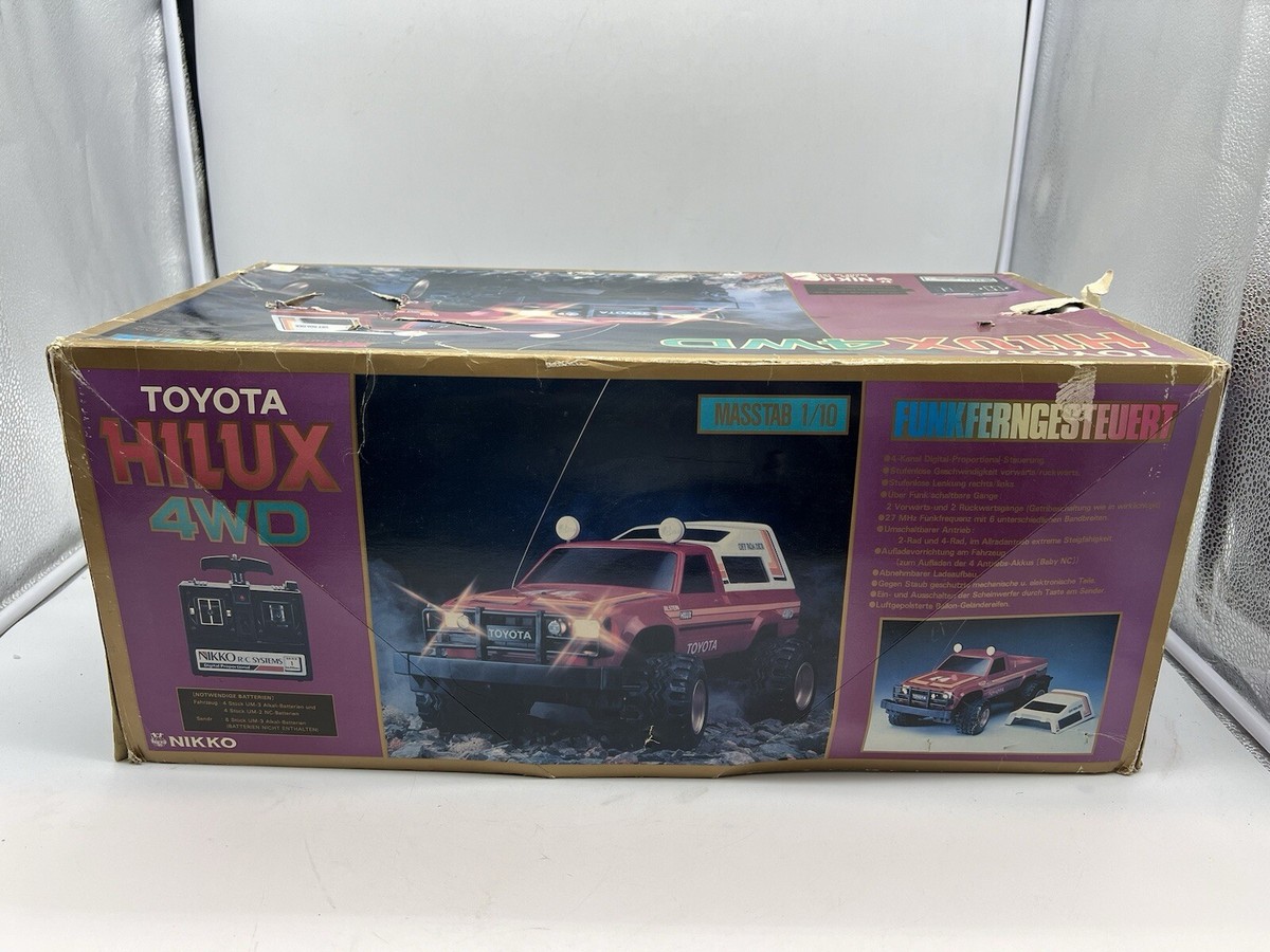 Nikko Toyota Hilux 4WD Scale 1/10 Radio Controlled Off Road